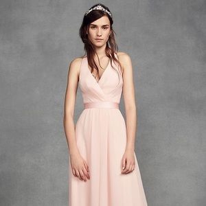 DAVID'S BRIDAL 🎀 Vera Wang 🎀 Long Chiffon Bow Halter Dress in BLUSH
